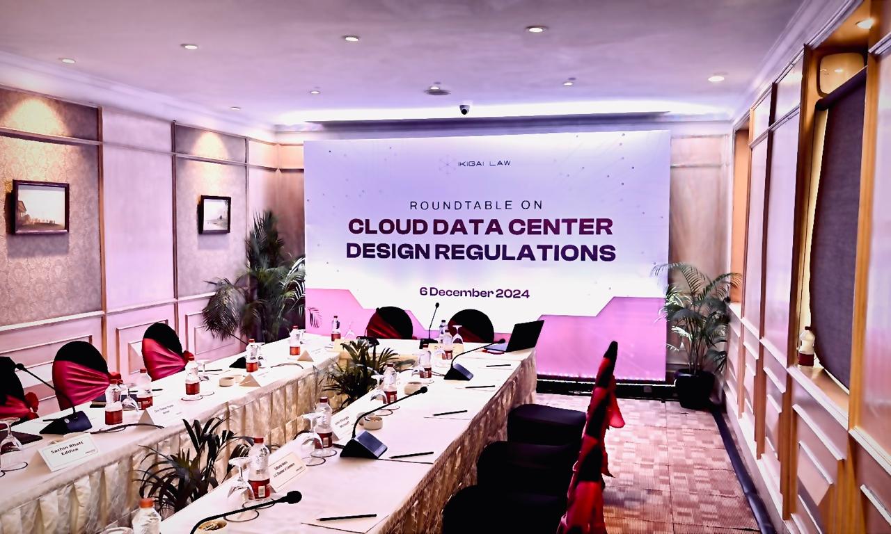 Roundtable Discussion on “Cloud Data Center Design Regulations”